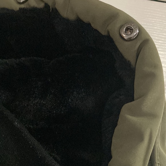 Garage, Army Green Jacket, w/shoulder straps - Picture 5 of 5